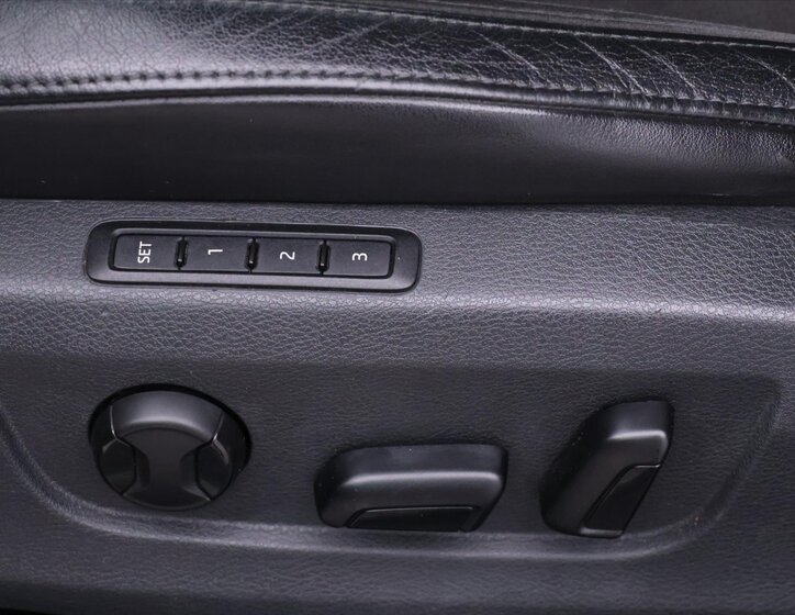 Škoda Superb Liftback 2,0 l 110 kw