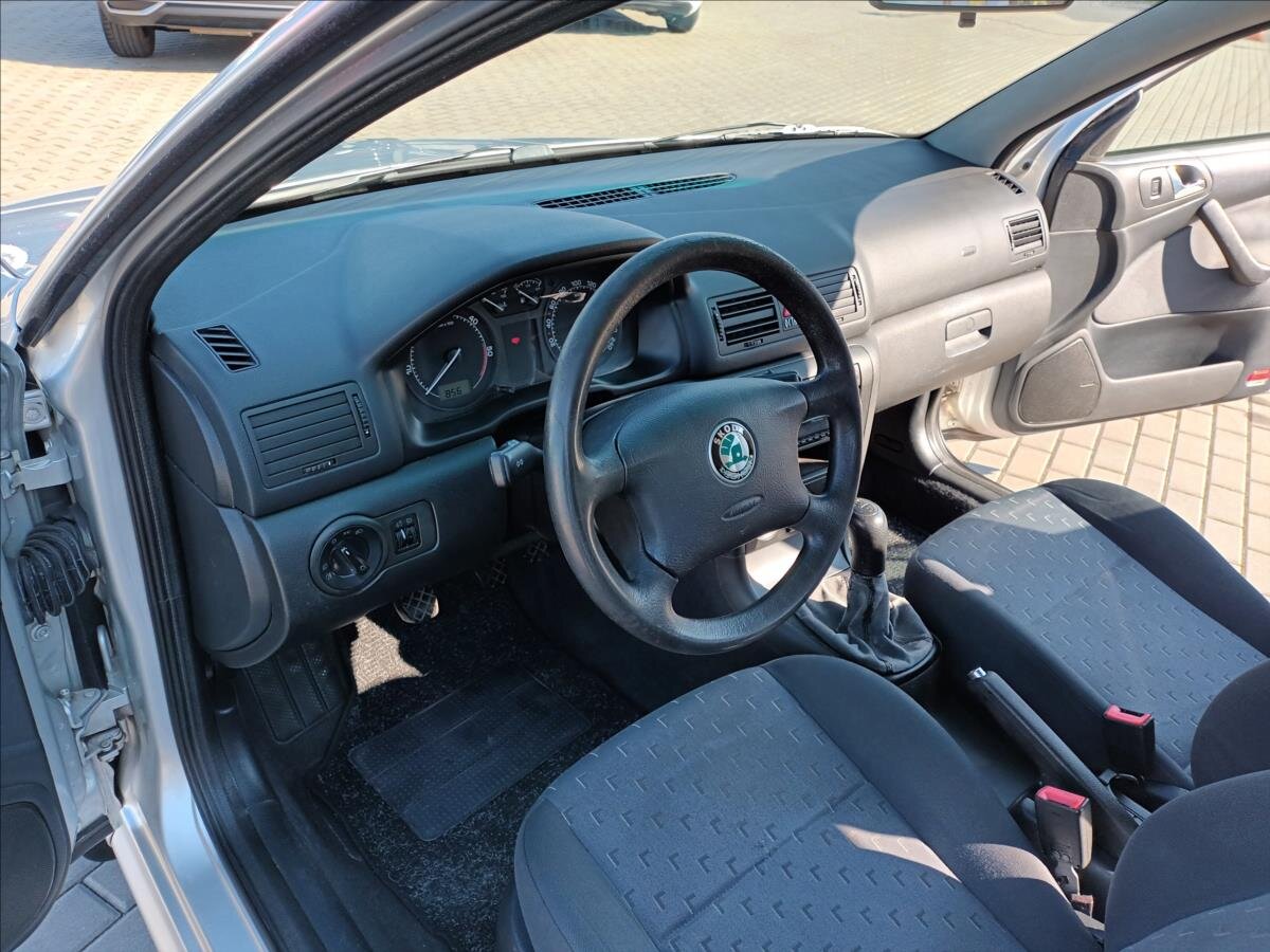 Škoda Octavia Liftback 1,9 l 81 kw