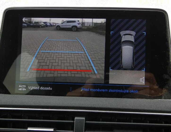 Peugeot 5008 SUV / Terénní 1,2 l 96 kw