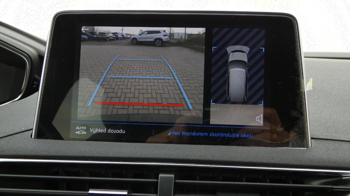 Peugeot 5008 SUV / Terénní 1,2 l 96 kw