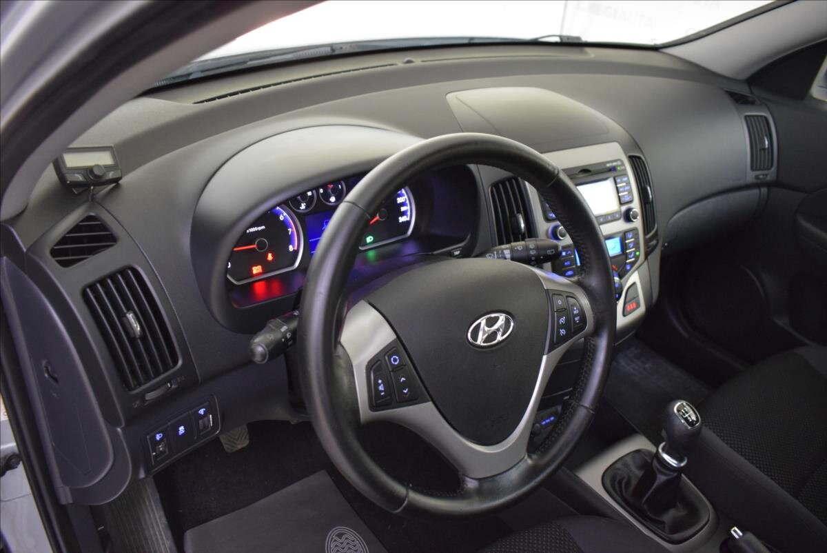 Hyundai i30 Kombi 1,6 l 92 kw