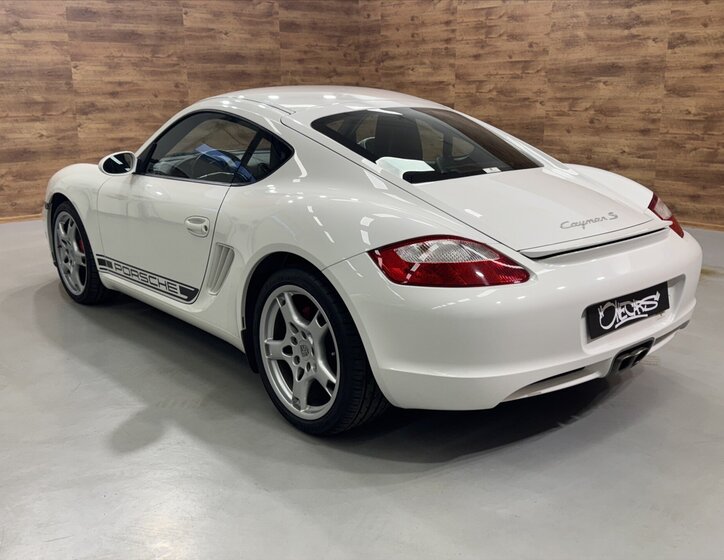 Porsche Cayman Kupé 3,4 l 217 kw