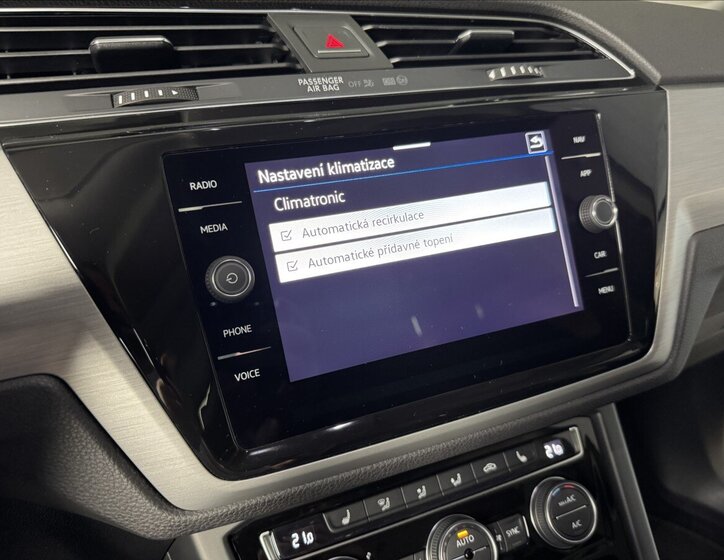 Volkswagen Touran 36