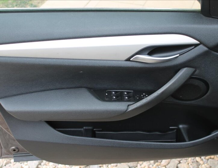 BMW X1 SUV / Terénní 2,0 l 100 kw