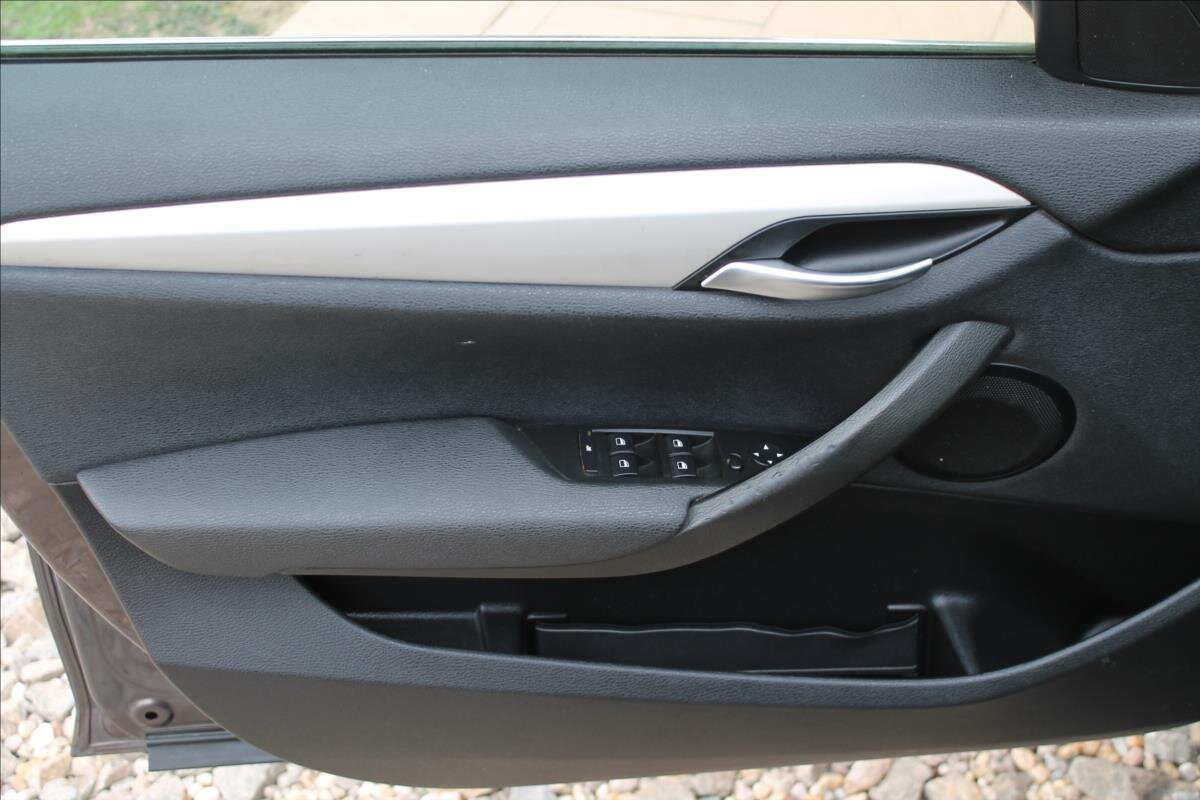 BMW X1 SUV / Terénní 2,0 l 100 kw