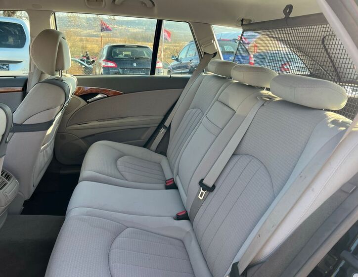 Mercedes-Benz Třídy E 16