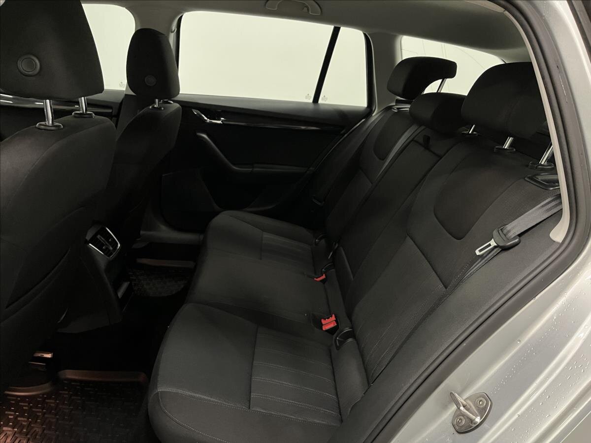 Škoda Octavia Kombi 2,0 l 110 kw