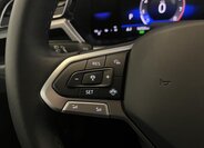 Volkswagen Touran VAN-Minibus 1,5 l 110 kw