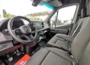 Mercedes-Benz Sprinter 6
