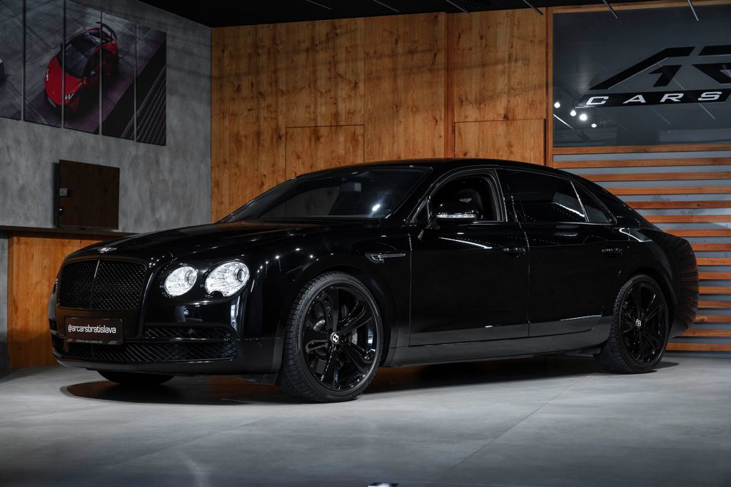 Bentley Flying Spur Sedan / Limuzína 4,0 l 373 kw