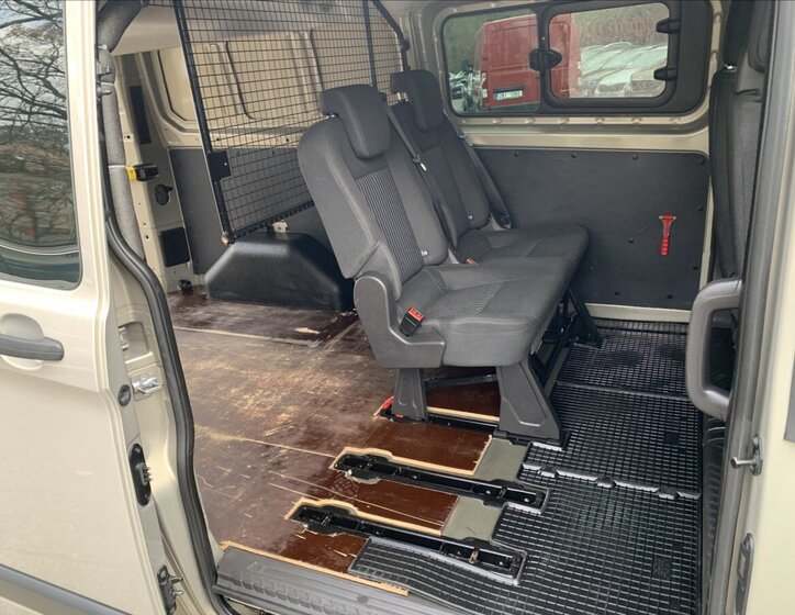 Ford Transit Custom VAN / Minibus 2,0 l 96 kw