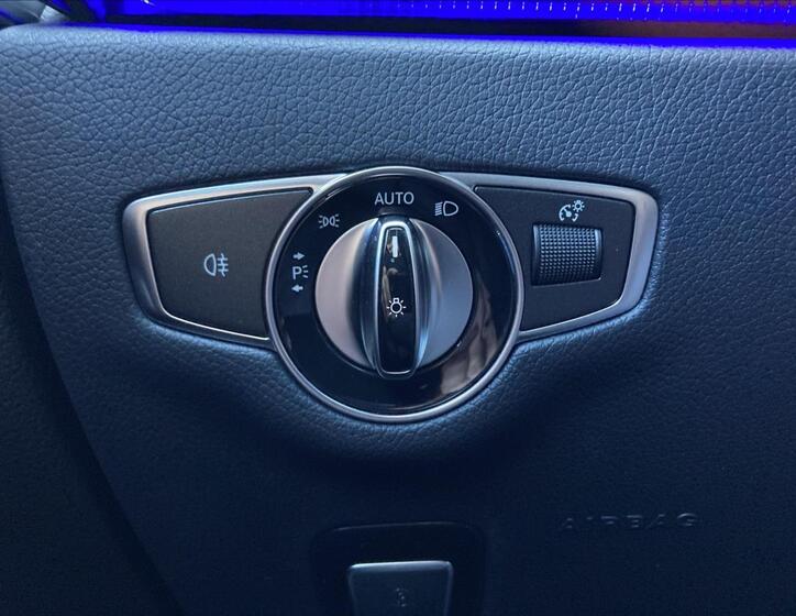 Mercedes-Benz Třídy E 18