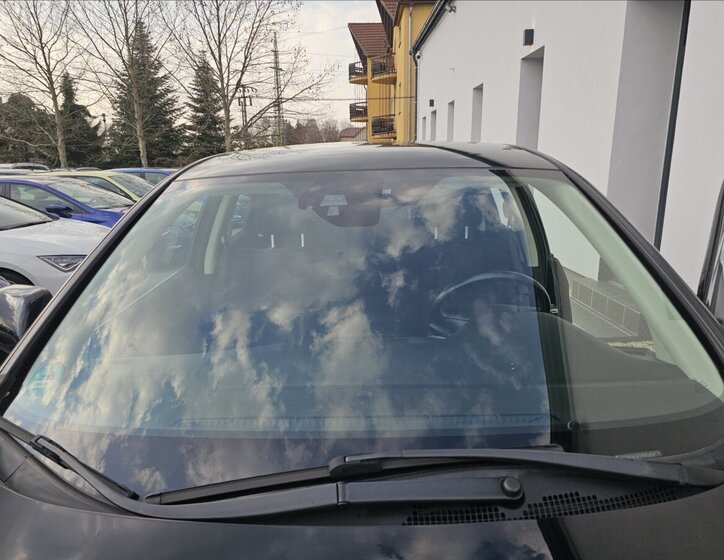 Honda CR-V Kombi 2,0 l 114 kw