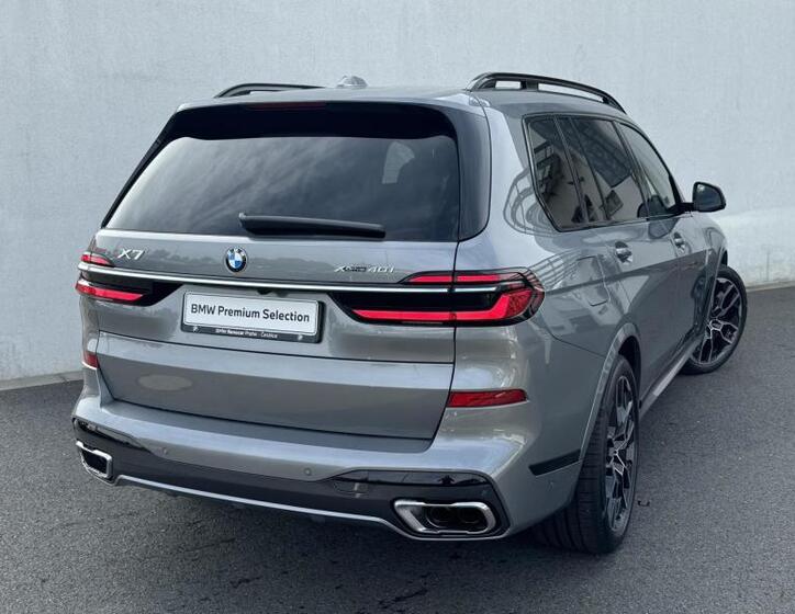BMW X7 SUV 3,0 l 280 kw