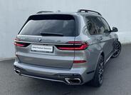 BMW X7 SUV 3,0 l 280 kw