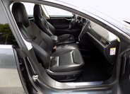 Tesla Model S 15