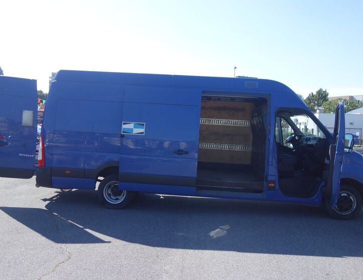 Renault Master 13