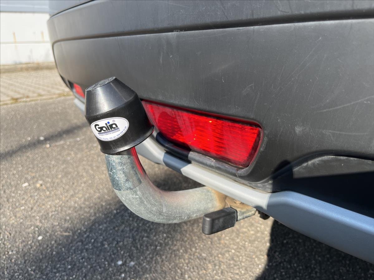 Suzuki SX4 S-Cross SUV / Terénní 998,0 82 kw