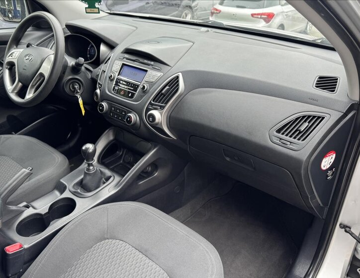 Hyundai ix35 38
