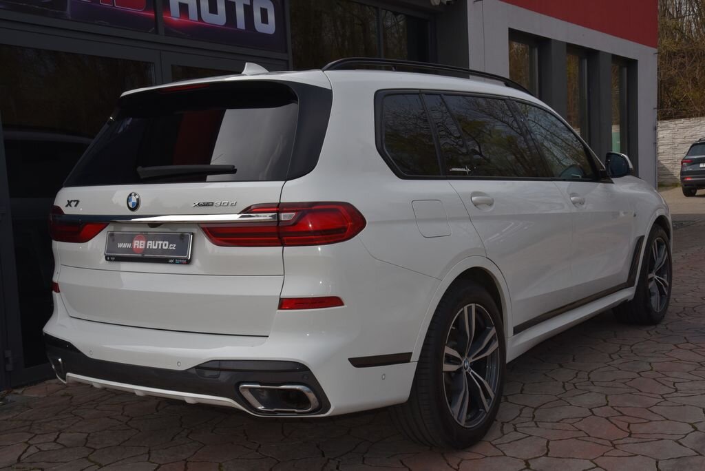 BMW X7 SUV / Terénní 3,0 l 195 kw
