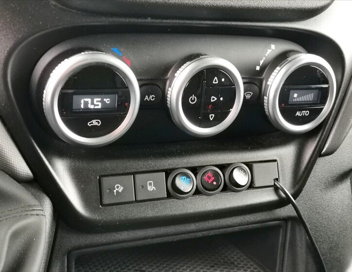 Iveco Daily Ostatní 3,0 l 129 kw