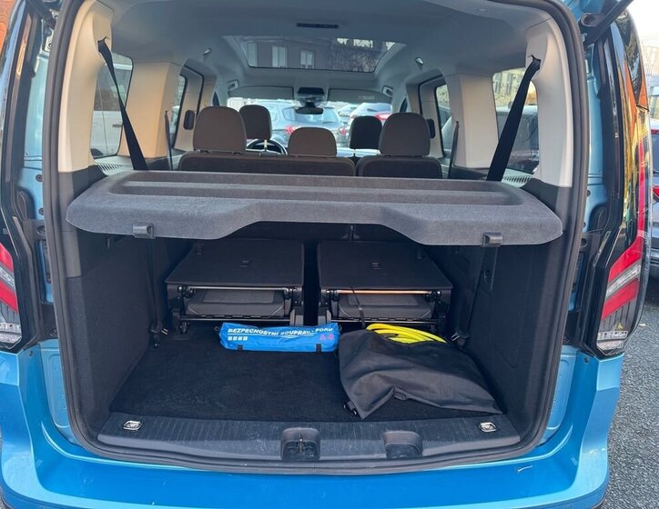 Ford Tourneo Connect VAN-Minibus 1,5 l 110 kw