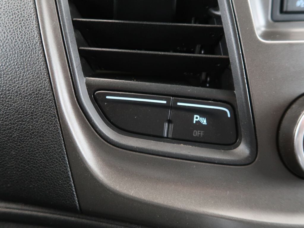 Ford Transit Custom Skříň 2,0 l 77 kw