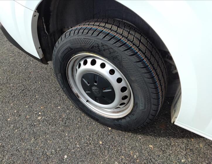 Volkswagen Transporter 19