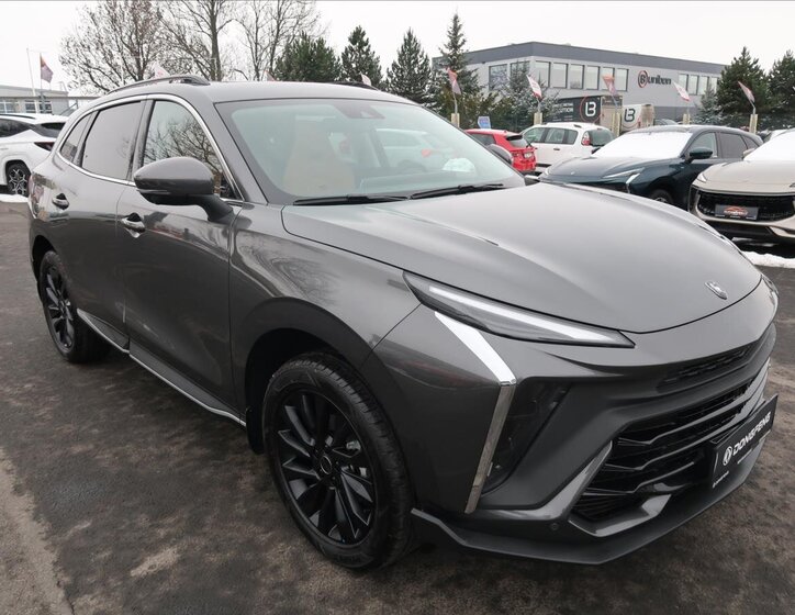 Dongfeng T5 EVO SUV 1,5 l 130 kw