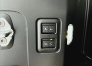 Land Rover Defender SUV / Terénní 3,0 l 147 kw