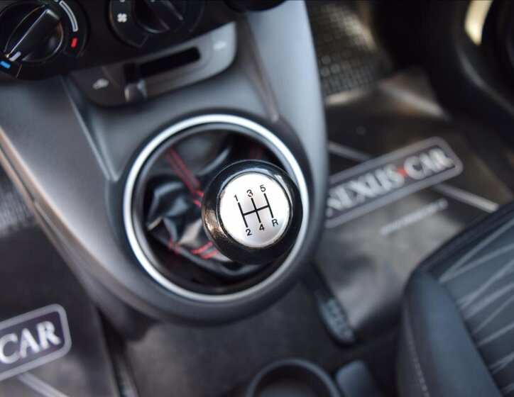 Mazda 2 Hatchback 1,3 l 55 kw