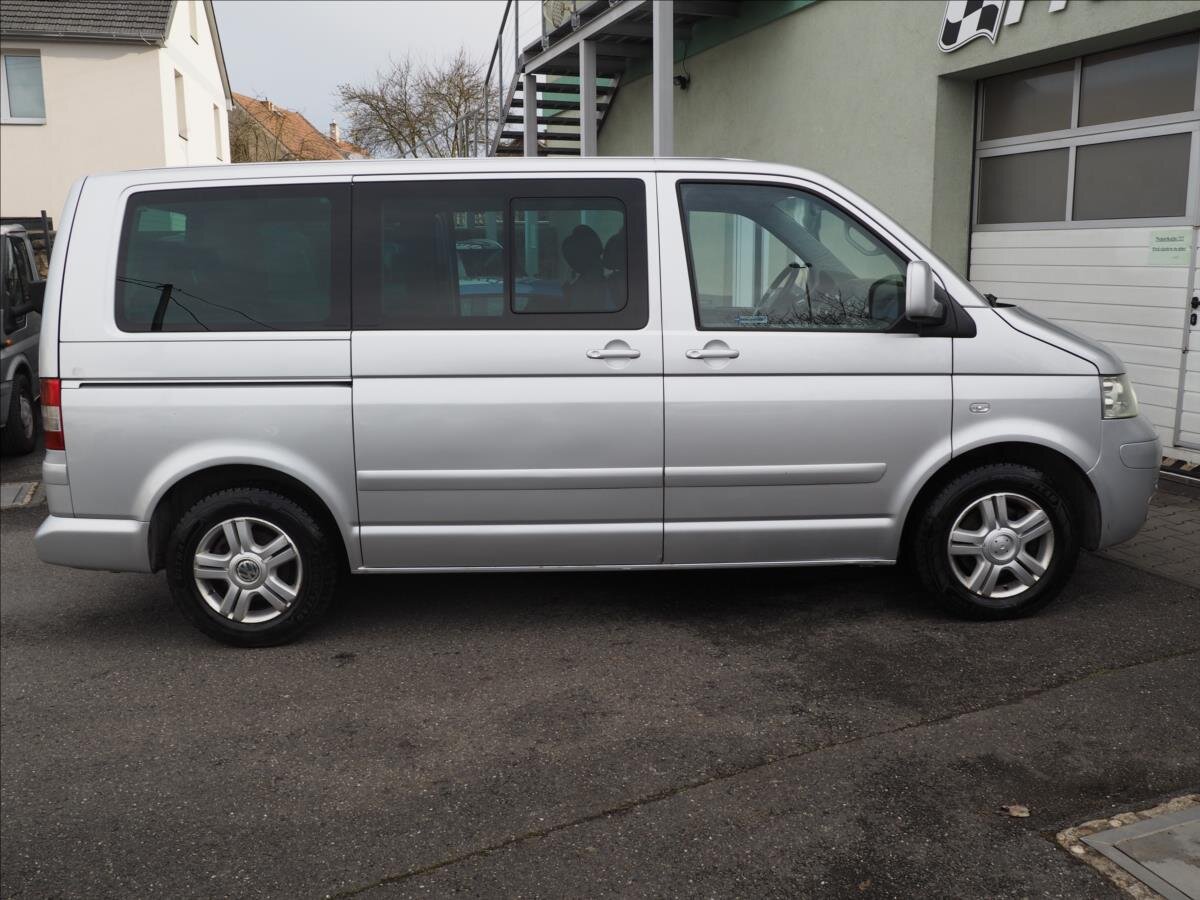 Volkswagen Multivan Kombi 2,5 l 128 kw