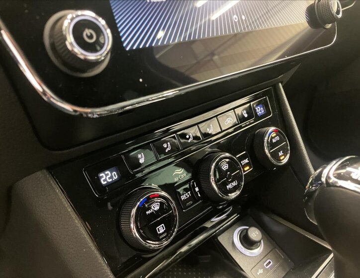 Škoda Superb Kombi 2,0 l 147 kw