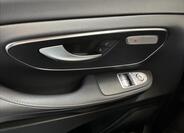 Mercedes-Benz Třídy V 12