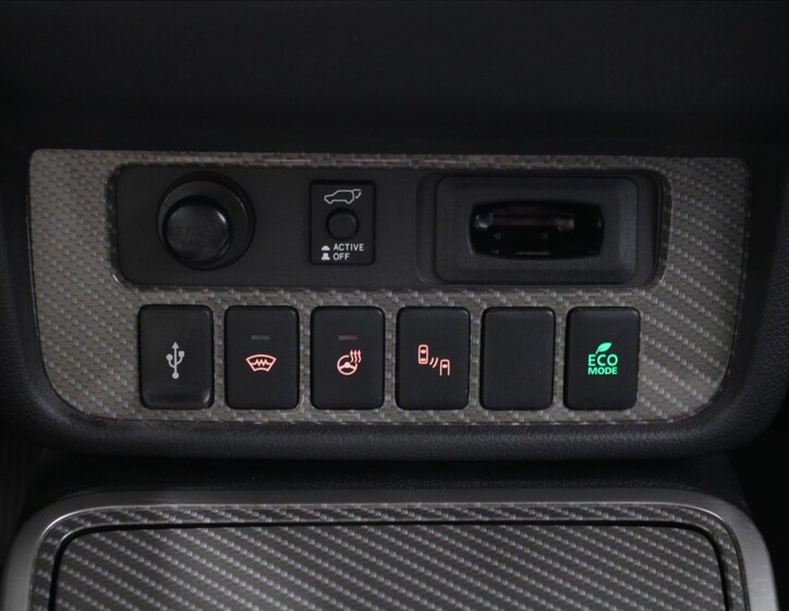 Mitsubishi Outlander 14