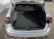 Volkswagen Golf Kombi 1,5 l 110 kw