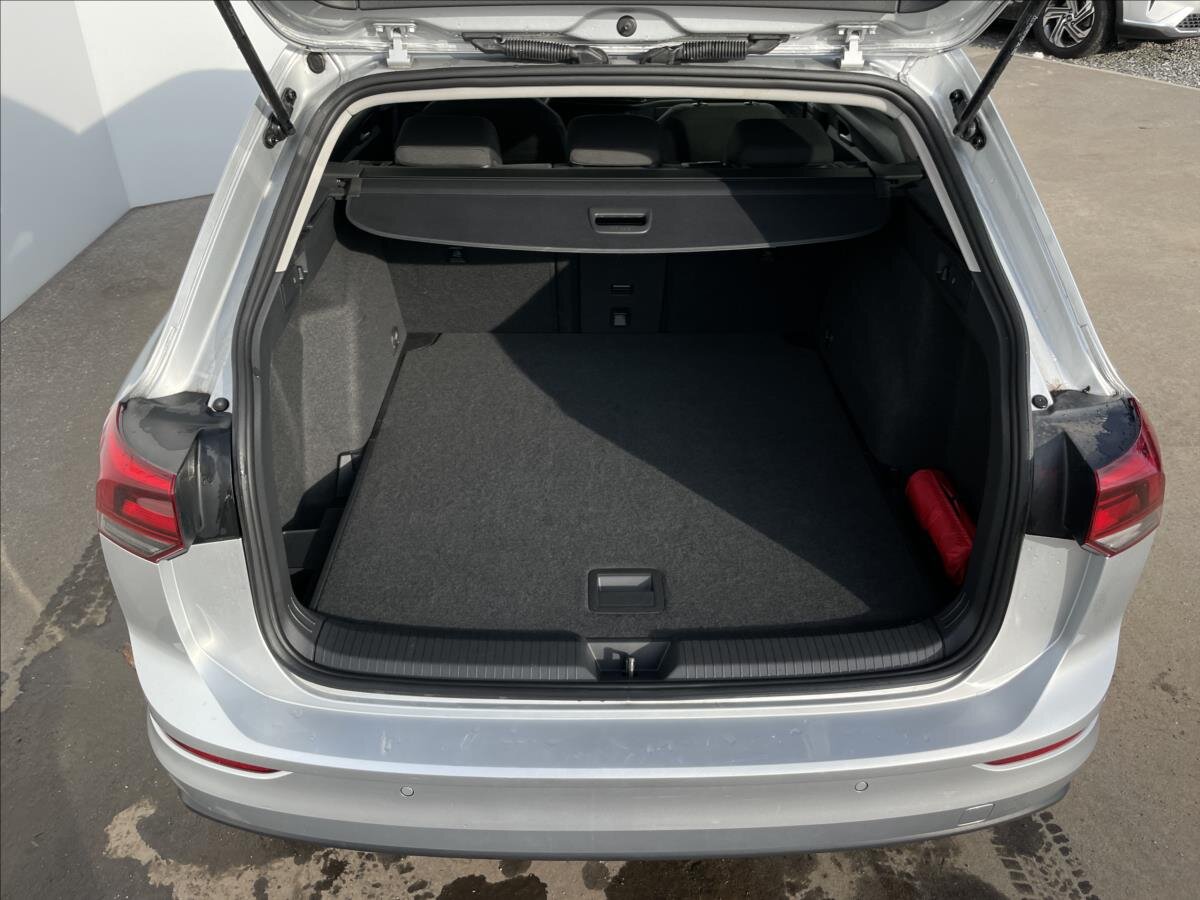 Volkswagen Golf Kombi 1,5 l 110 kw