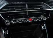 Peugeot 2008 SUV / Terénní 1,2 l 81 kw