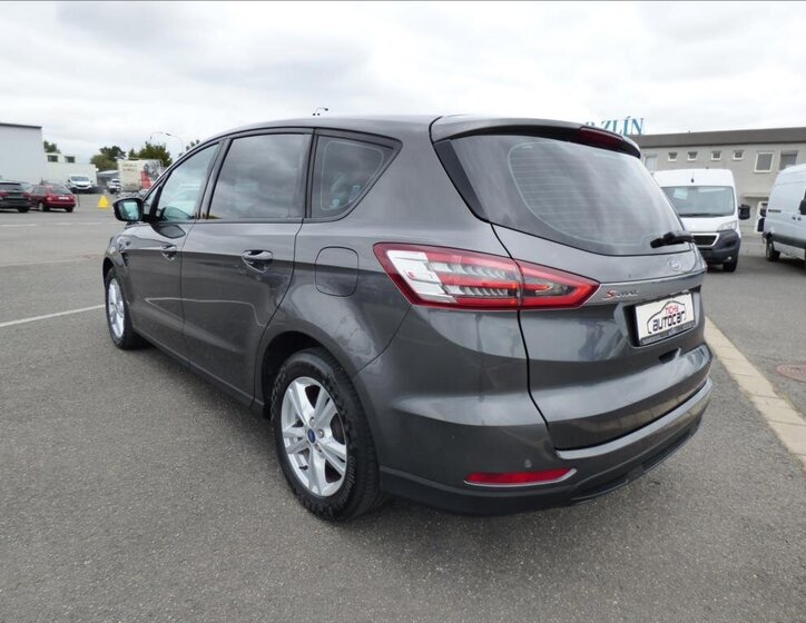 Ford S-MAX MPV 2,0 l 110 kw