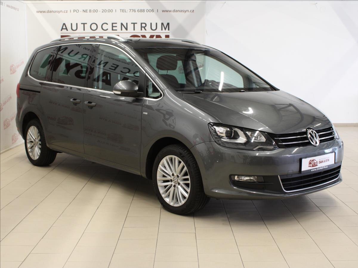 Volkswagen Sharan Kombi 2,0 l 103 kw