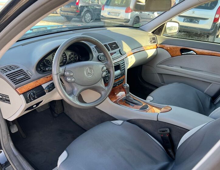 Mercedes-Benz Třídy E 12