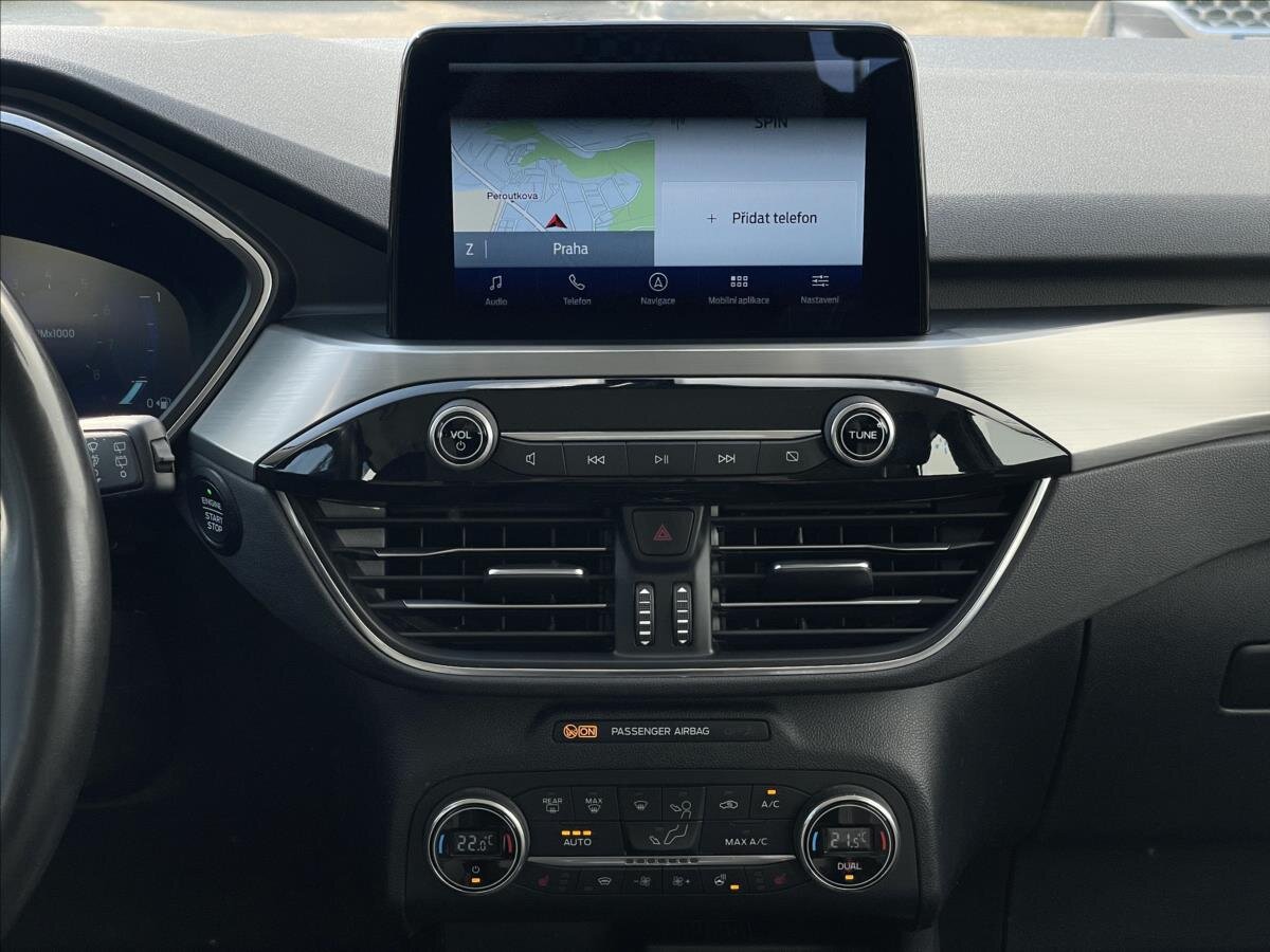 Ford Kuga SUV / Terénní 1,5 l 110 kw