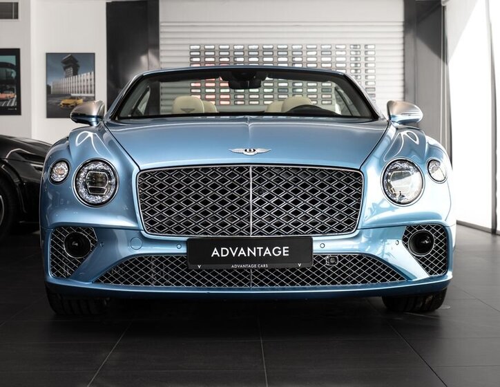 Bentley Continental GTC Kabriolet 4,0 l 404 kw