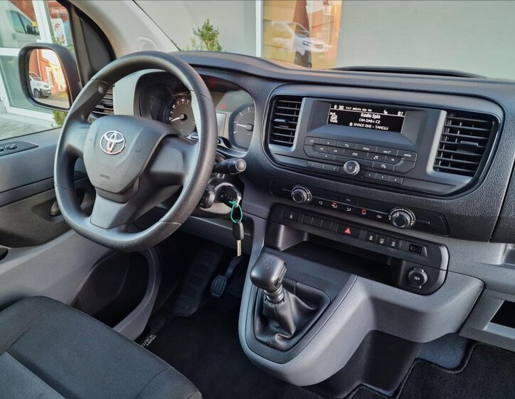 Toyota ProAce Verso MPV 2,0 l 106 kw