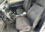 Suzuki Grand Vitara 12