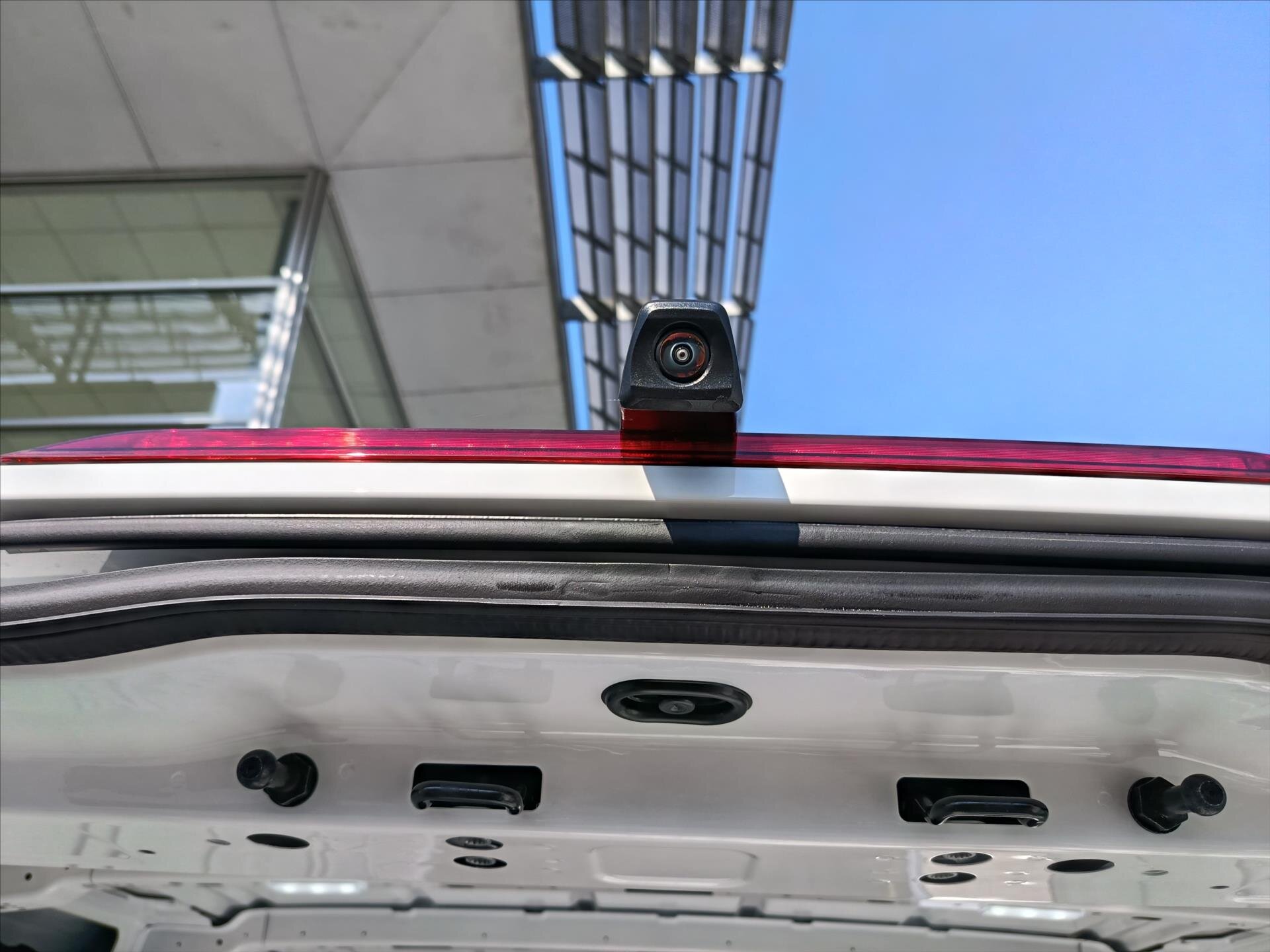 Volkswagen Crafter Skříň 2,0 l 103 kw