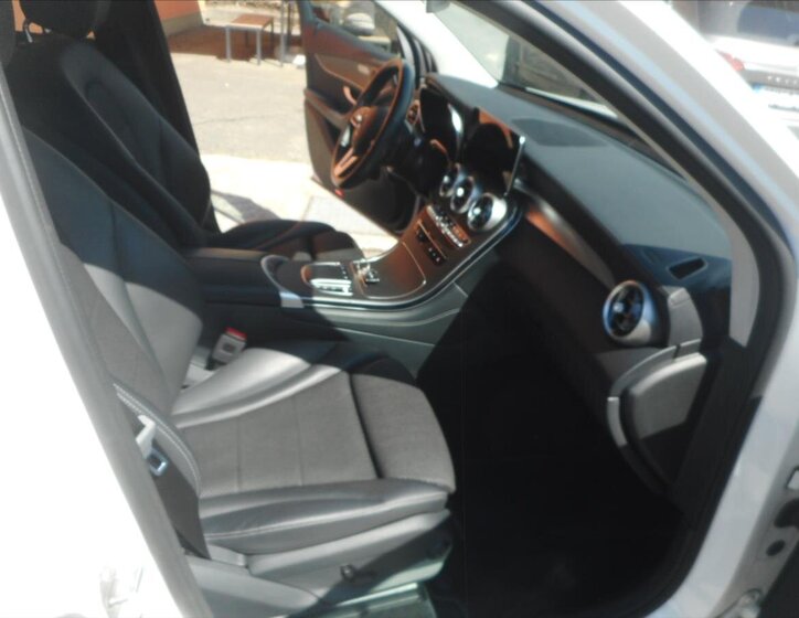 Mercedes-Benz GLC SUV / Terénní 2,0 l 143 kw