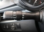 Toyota Avensis Kombi 2,0 l 105 kw