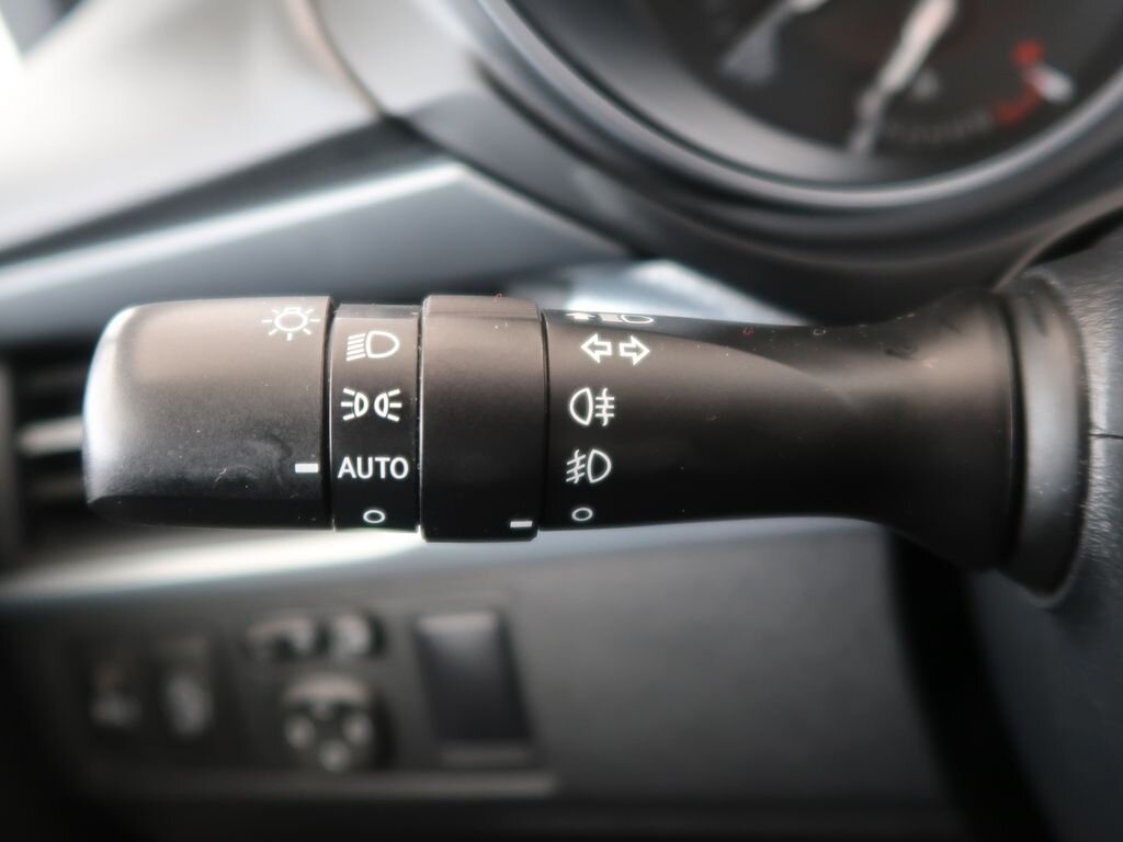 Toyota Avensis Kombi 2,0 l 105 kw