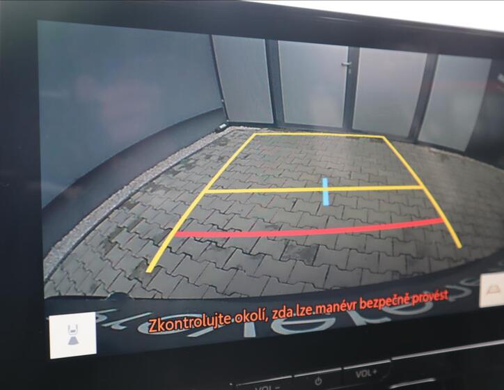 Toyota Corolla Cross 18